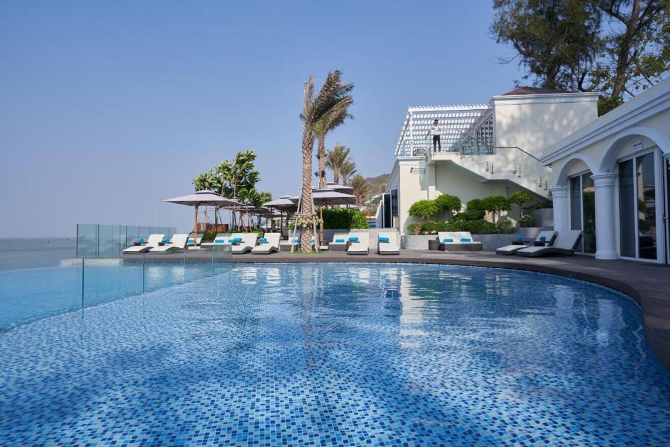 Top 5 khách sạn Vũng Tàu có hồ bơi đẹp nhất 3